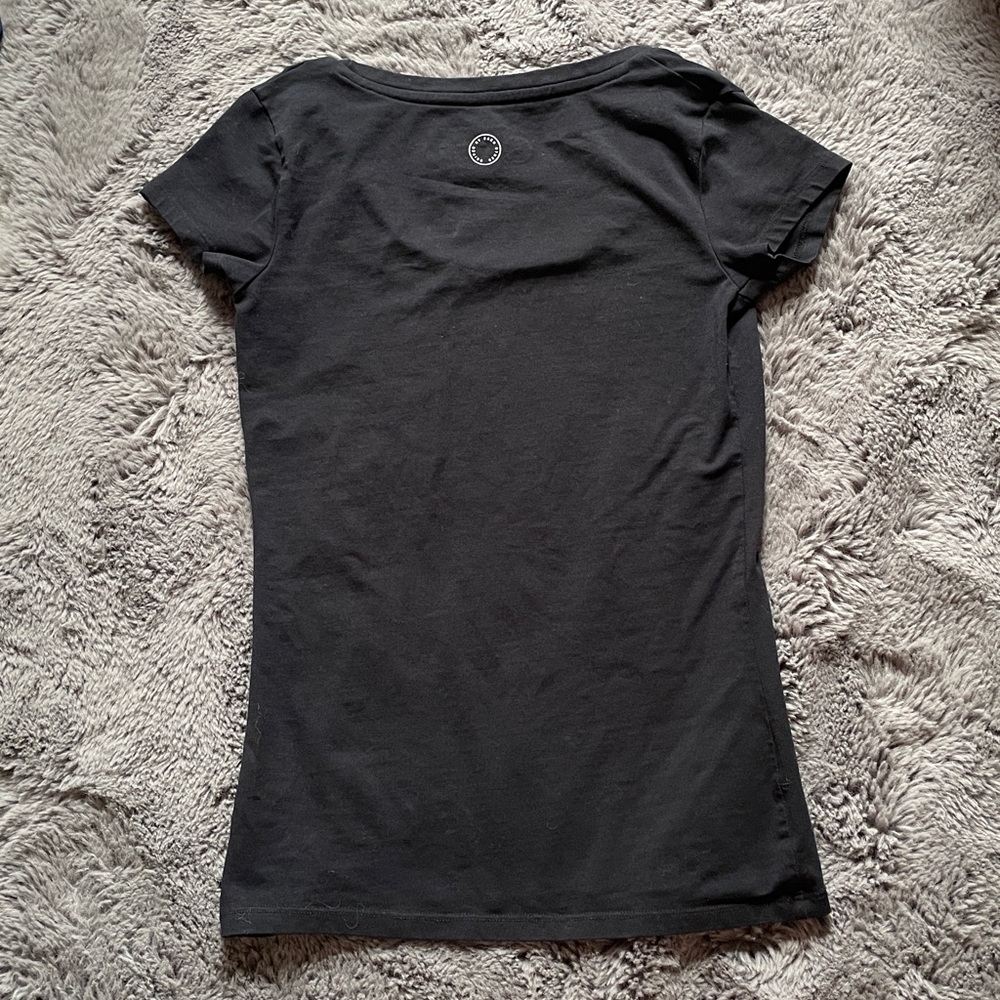 Mercedes AMG Petronas Scoop Neck Emblem T Shirt - Picture 2 of 8